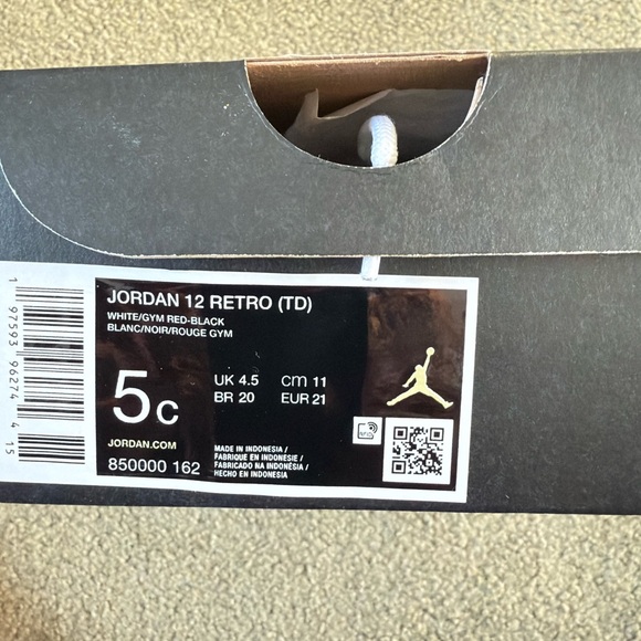 TODDLER JORDAN 12 RETRO TAXI - Picture 4 of 4